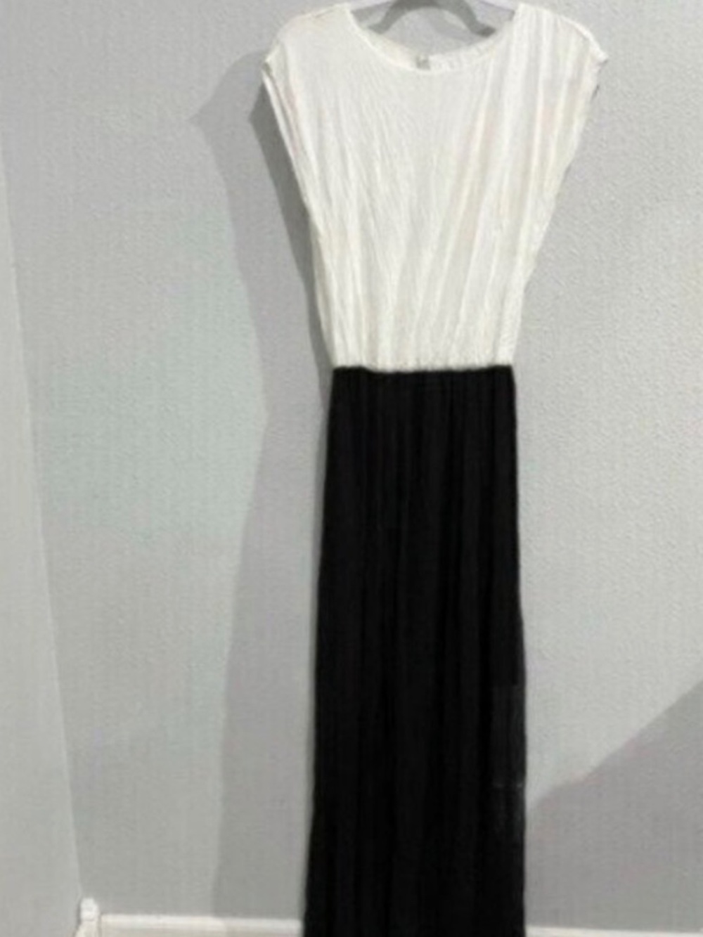 Black and white maxi dress